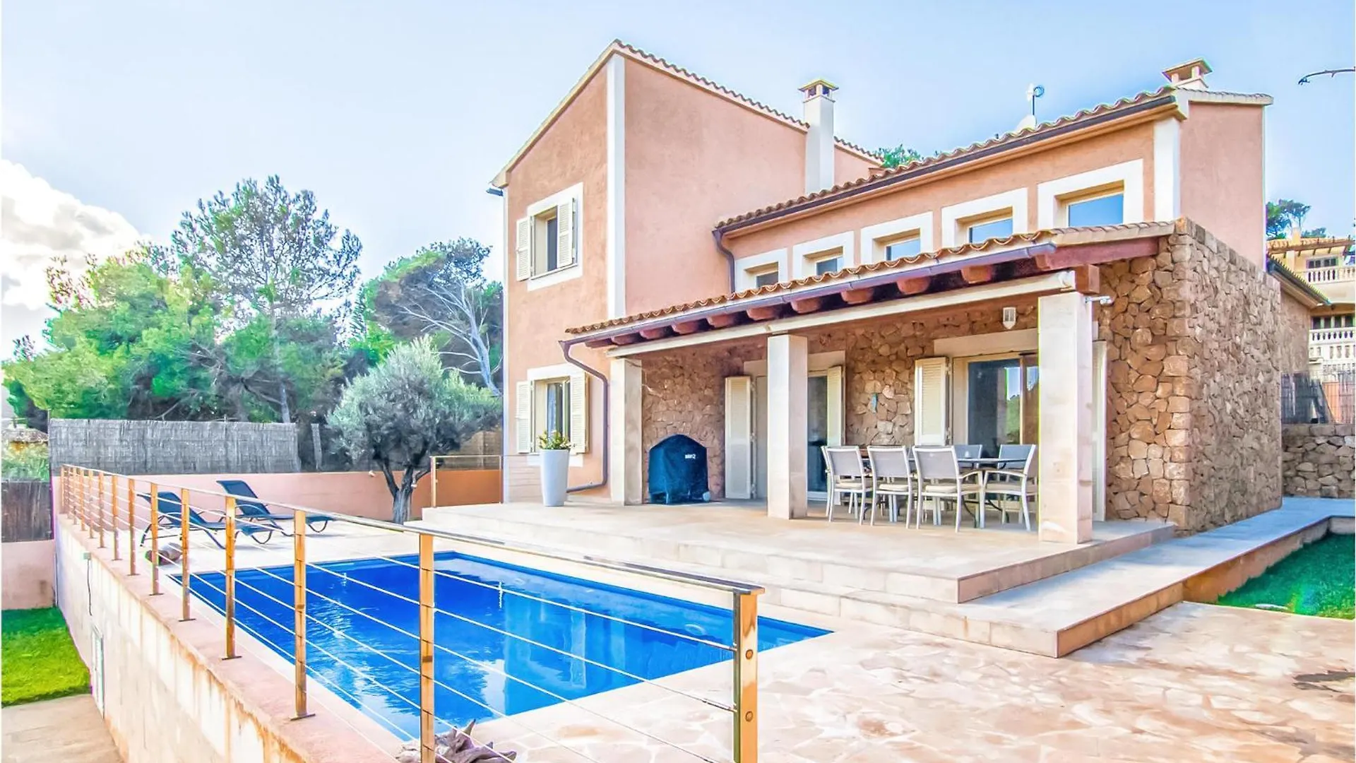 Lovely Home In Mallorca With Wifi 칼라 메스키다
