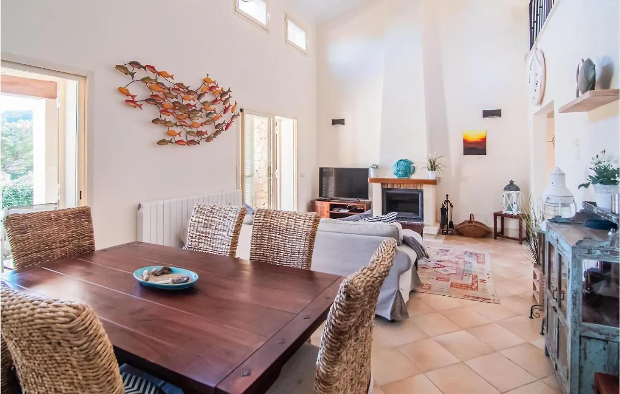 Lovely Home In Mallorca With Wifi 칼라 메스키다 0*,  스페인